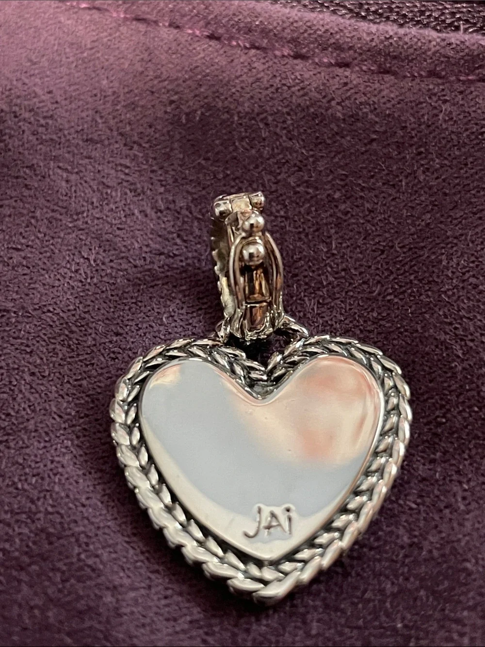 JAI Sterling Heart Pendant - Picture 3 of 4